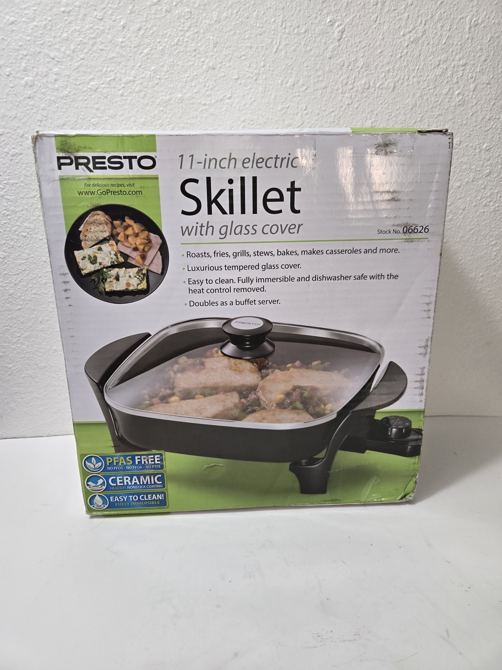 Presto 11-inch Electric Skillet with Glass Cover - Black